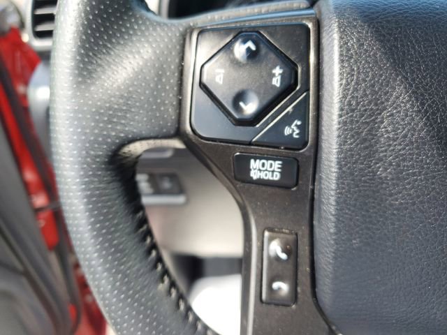 Used 2022 Toyota 4Runner TRD Off-Road AWD/4WD image 22