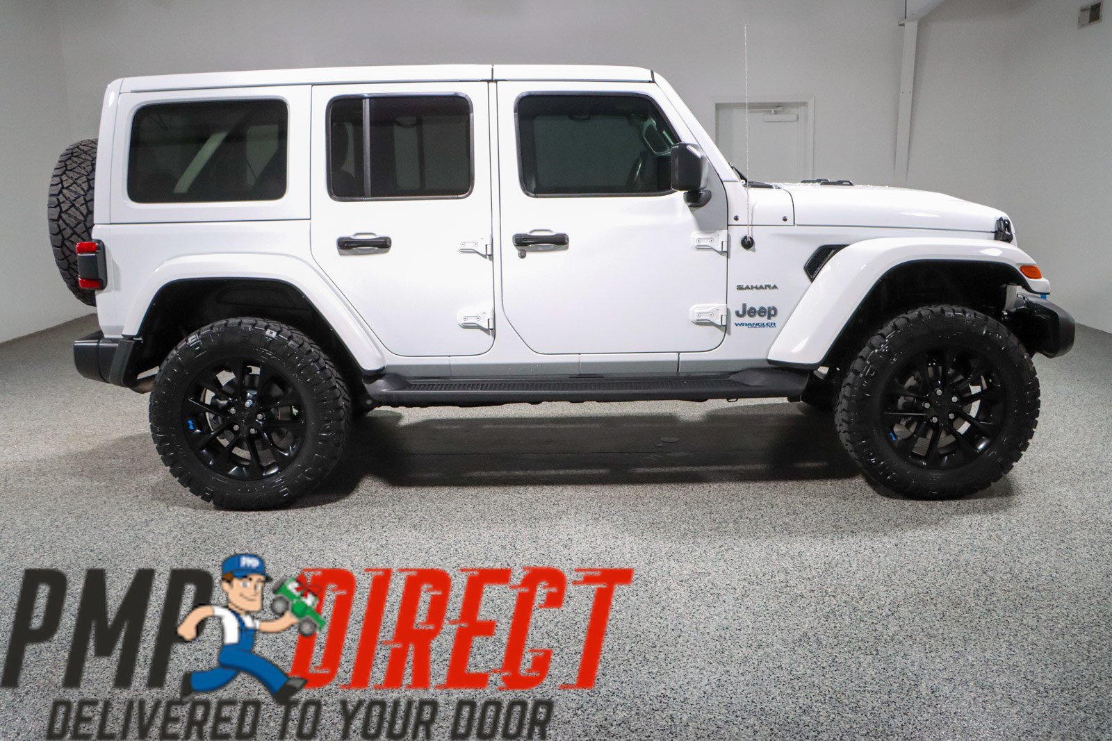 Used 2022 Jeep Wrangler Unlimited Sahara w/ Cold Weather Group AWD/4WD image 7