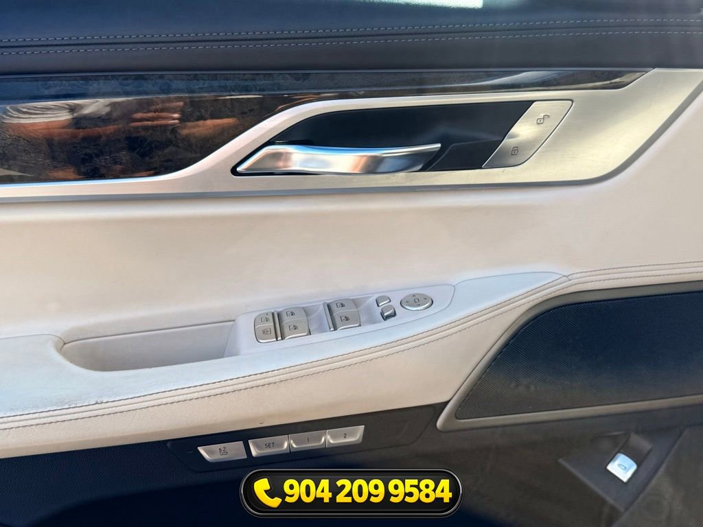 Used 2017 BMW 740i RWD image 16