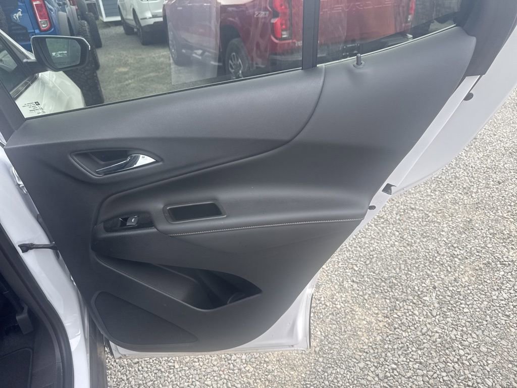 Certified 2024 Chevrolet Equinox Premier AWD/4WD image 9