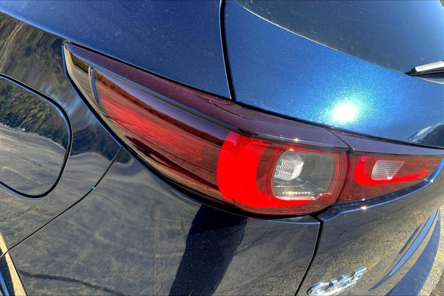 New 2025 MAZDA CX-5 Signature image 5