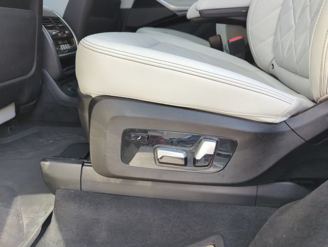 Used 2024 BMW X7 xDrive40i w/ M Sport Package AWD/4WD image 30