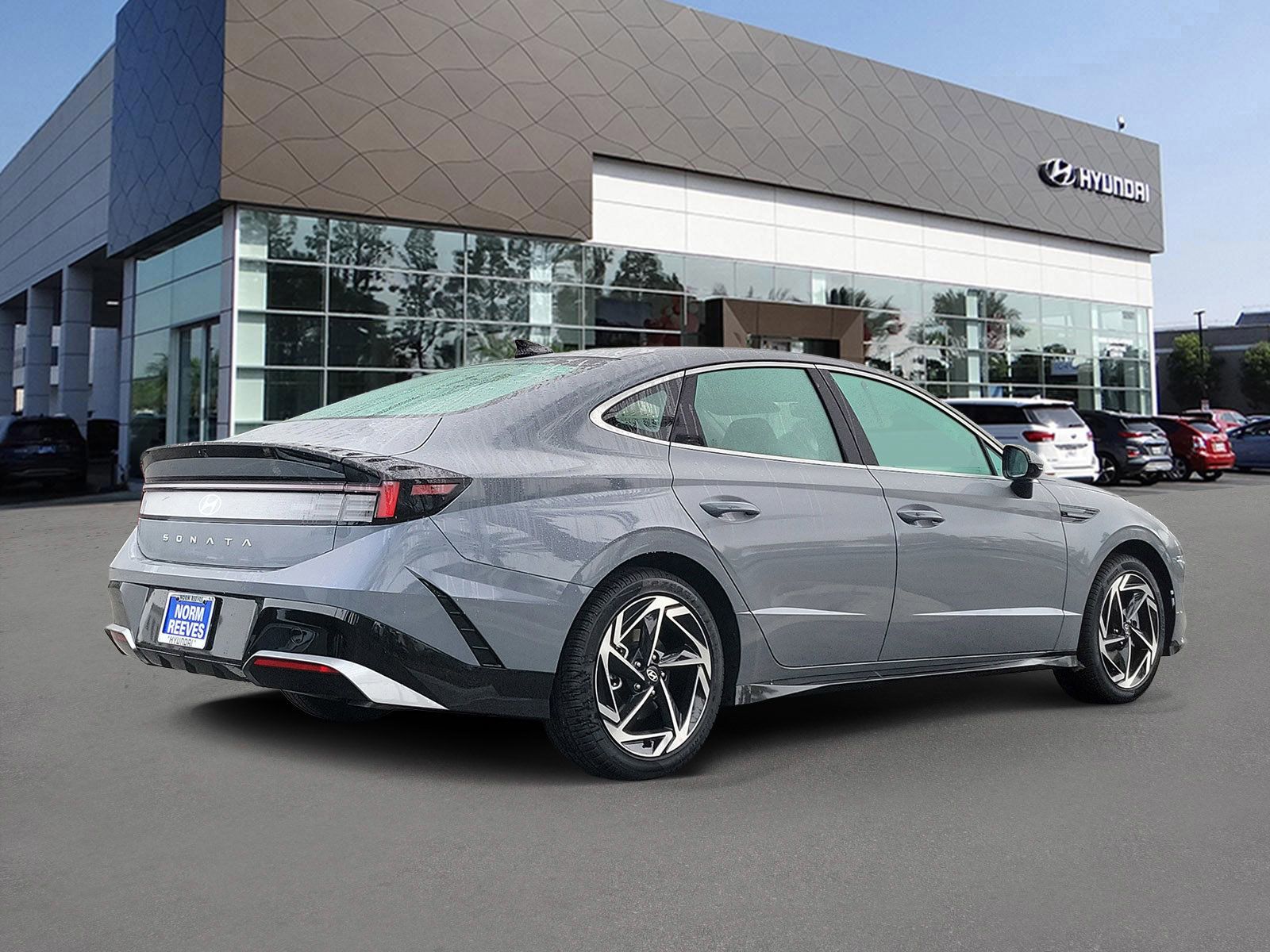 New 2026 Hyundai Sonata SEL FWD image 2