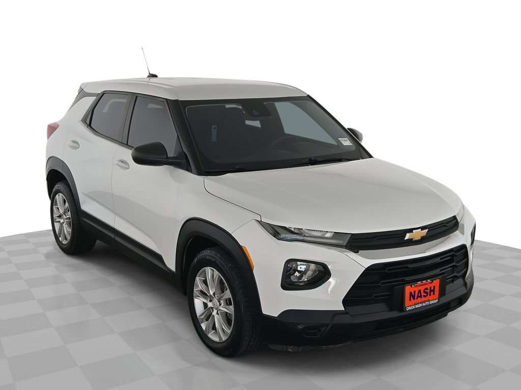 Used 2021 Chevrolet TrailBlazer LS FWD image 1