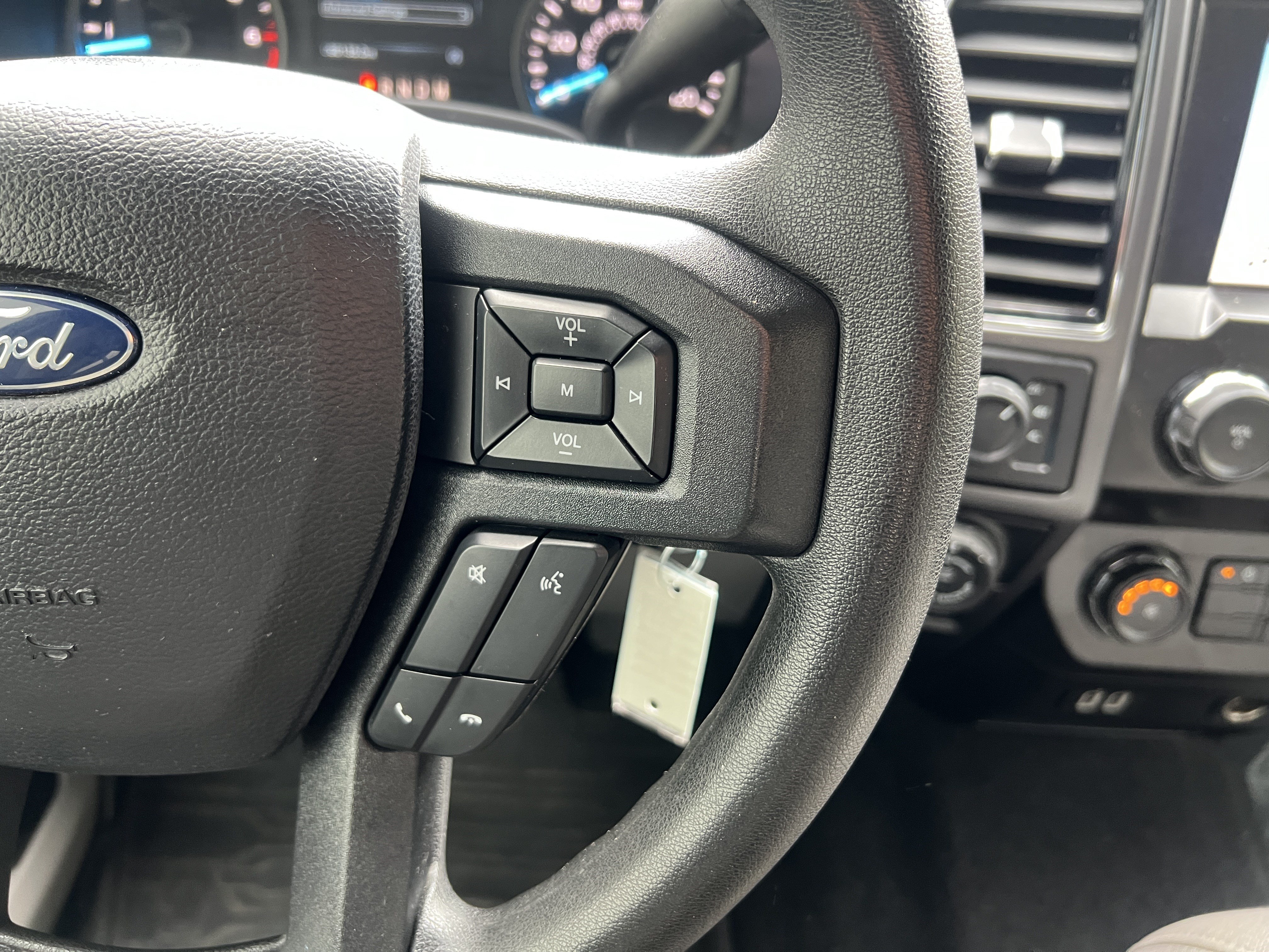 Used 2019 Ford F150 XLT w/ Trailer Tow Package AWD/4WD image 26