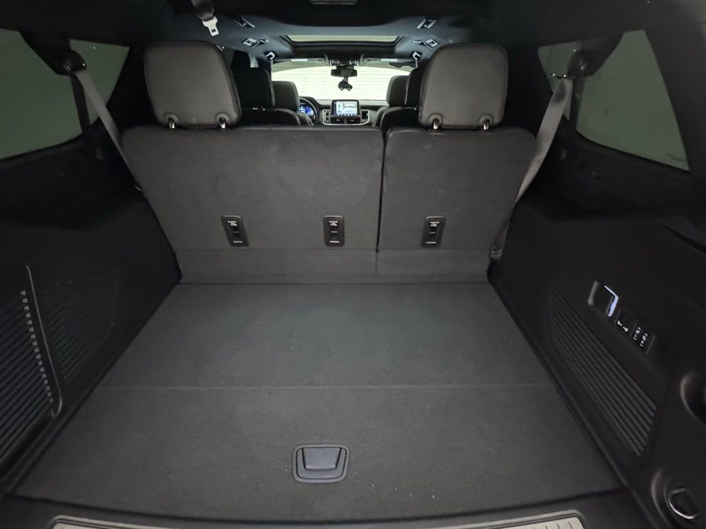 Certified 2024 Chevrolet Suburban RST w/ Luxury Package image 40