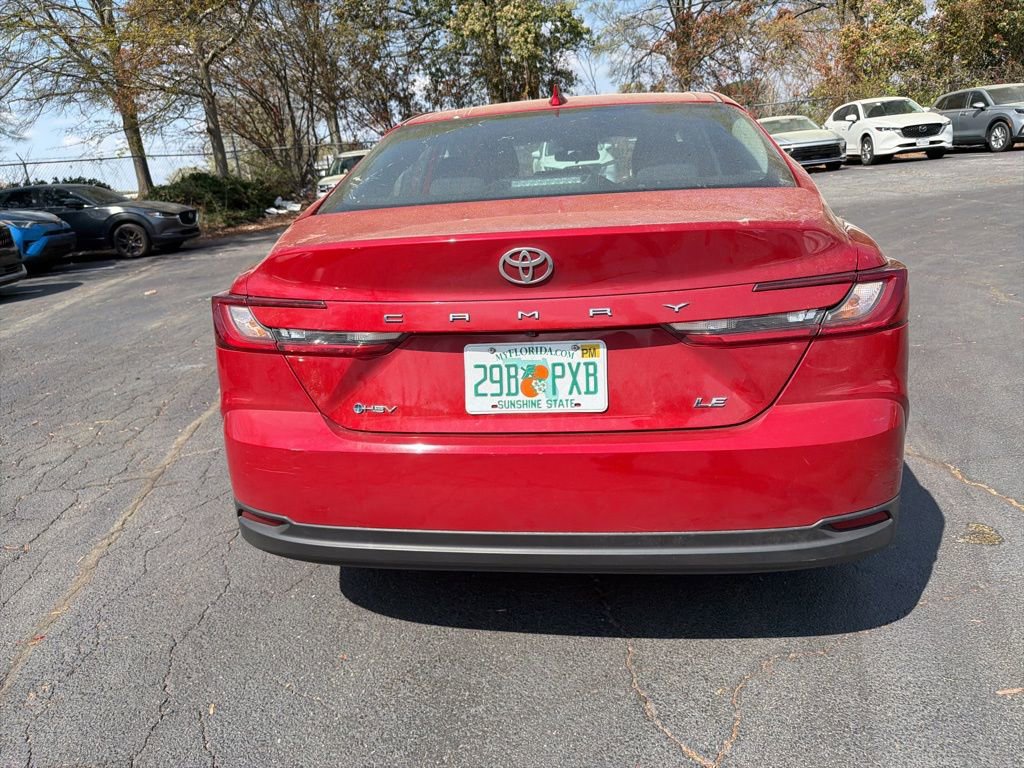 Used 2025 Toyota Camry LE image 6