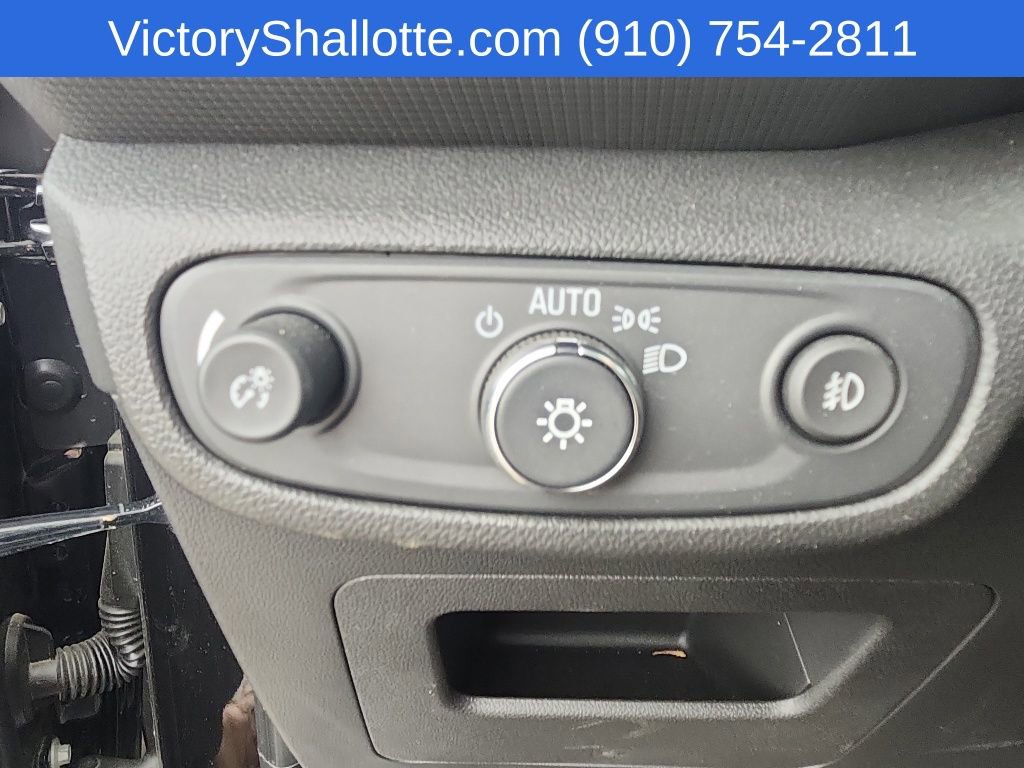 Used 2023 Chevrolet TrailBlazer RS AWD/4WD image 11