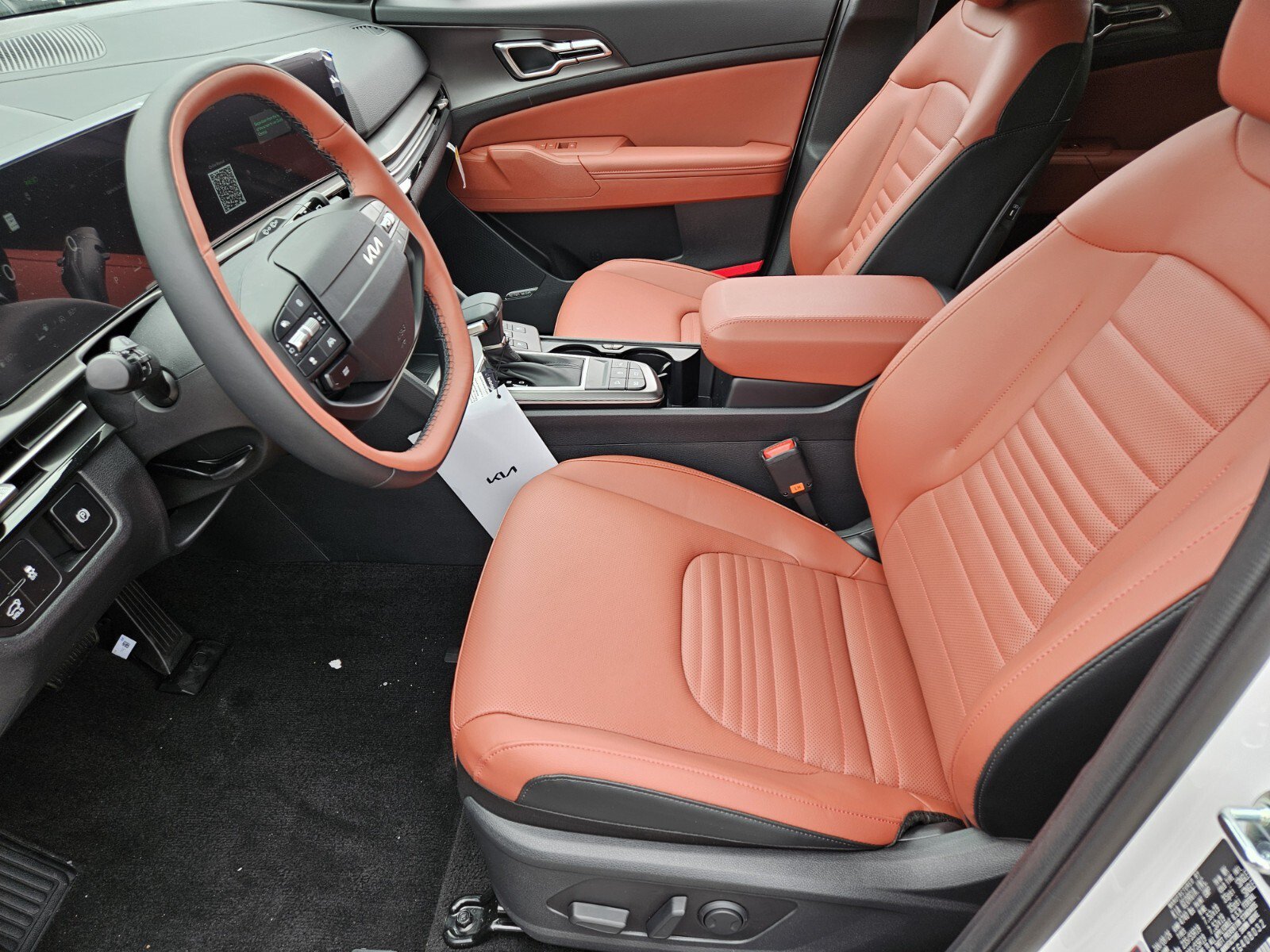 New 2026 Kia Sportage SX FWD image 7