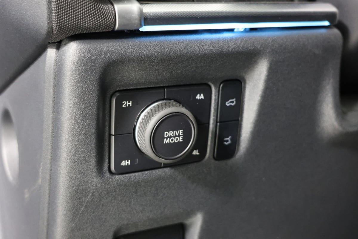 Used 2025 Ford Expedition Platinum AWD/4WD image 18