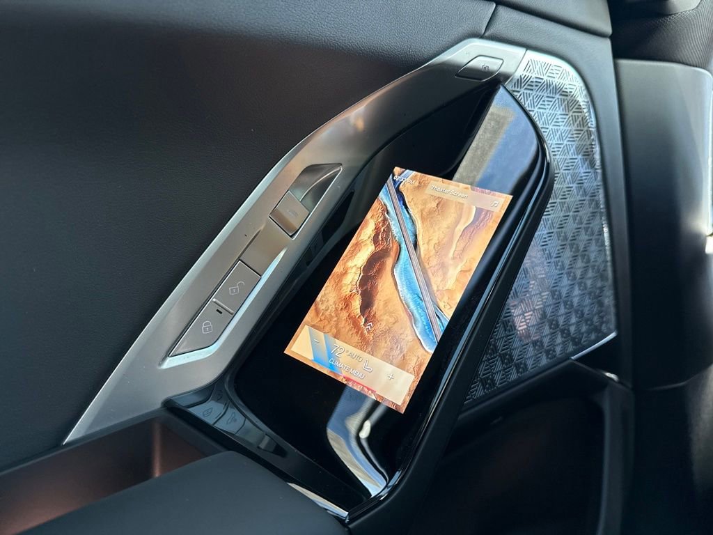 New 2026 BMW 760i xDrive w/ Executive Package image 23