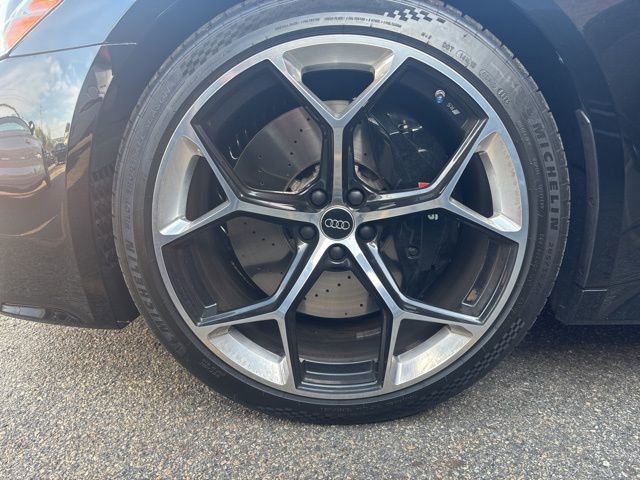 Used 2024 Audi RS 7 Performance image 3