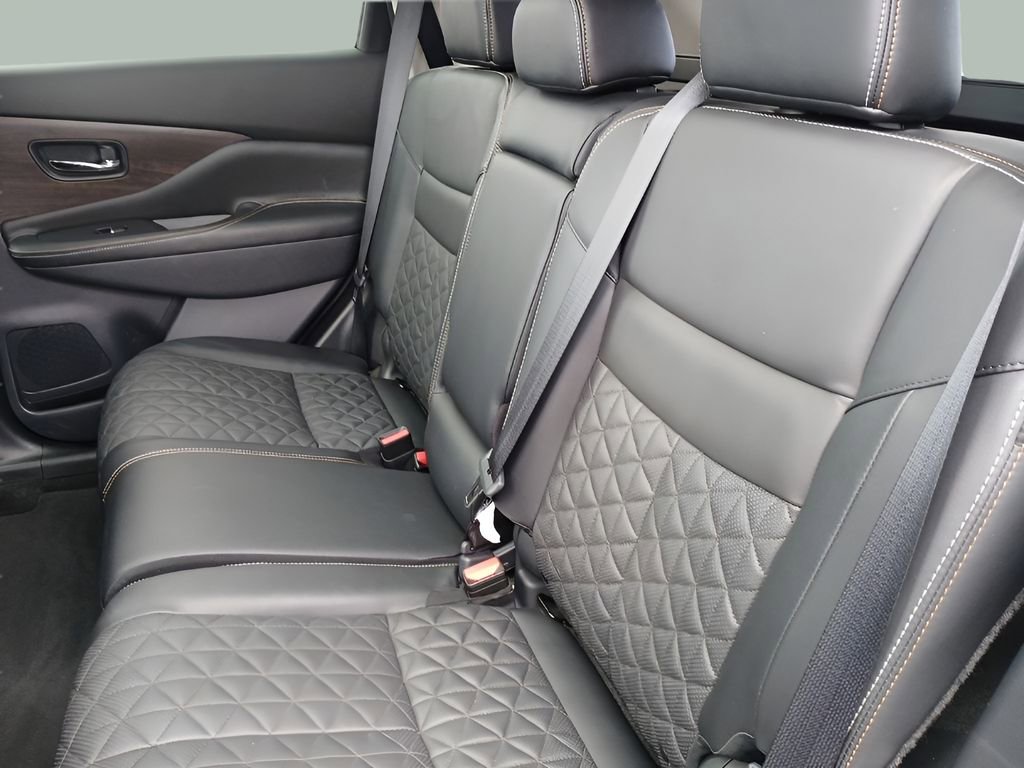 Used 2024 Nissan Murano Platinum w/ Cargo Package AWD/4WD image 27