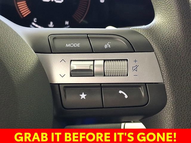 Certified 2025 Hyundai Sonata SEL image 25