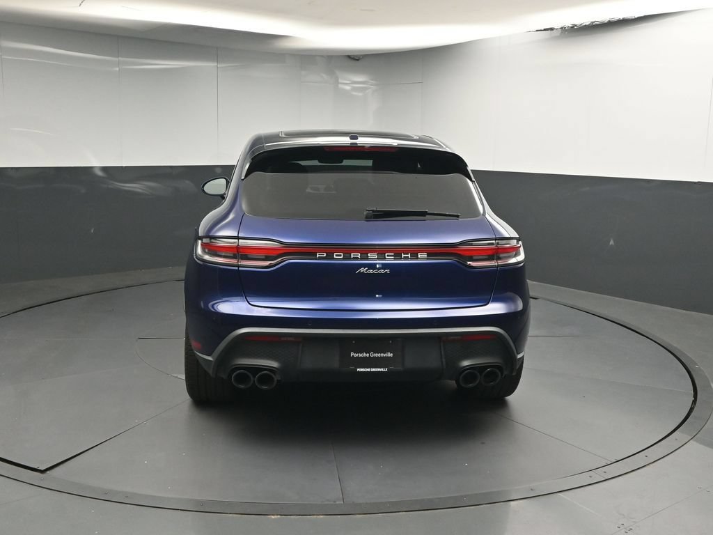 Certified 2023 Porsche Macan AWD/4WD image 25