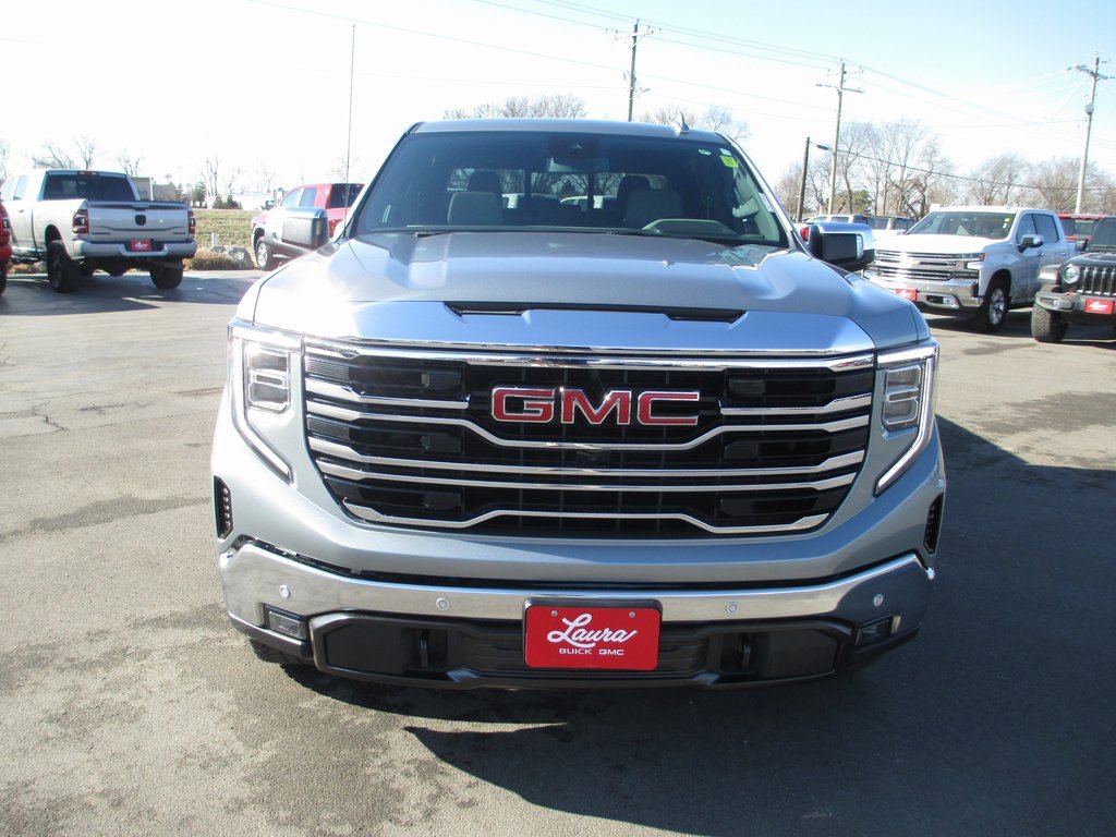 Used 2025 GMC Sierra 1500 SLT w/ SLT Premium Plus Package image 11