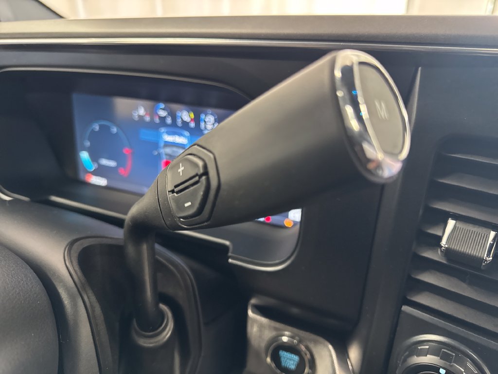Certified 2026 Ford F350 Platinum AWD/4WD image 27