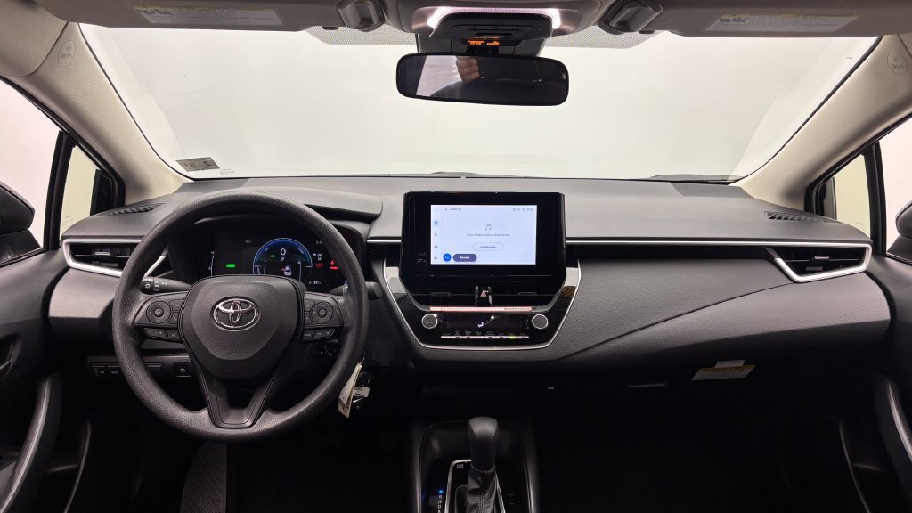 Used 2026 Toyota Corolla LE AWD/4WD image 26