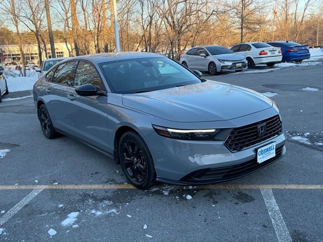 Certified 2025 Honda Accord SE image 2