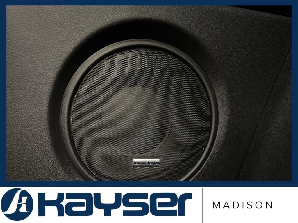 Used 2023 Subaru Outback Touring XT image 36