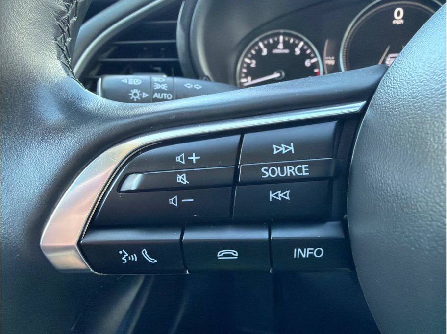 Used 2024 MAZDA MAZDA3 s FWD image 20