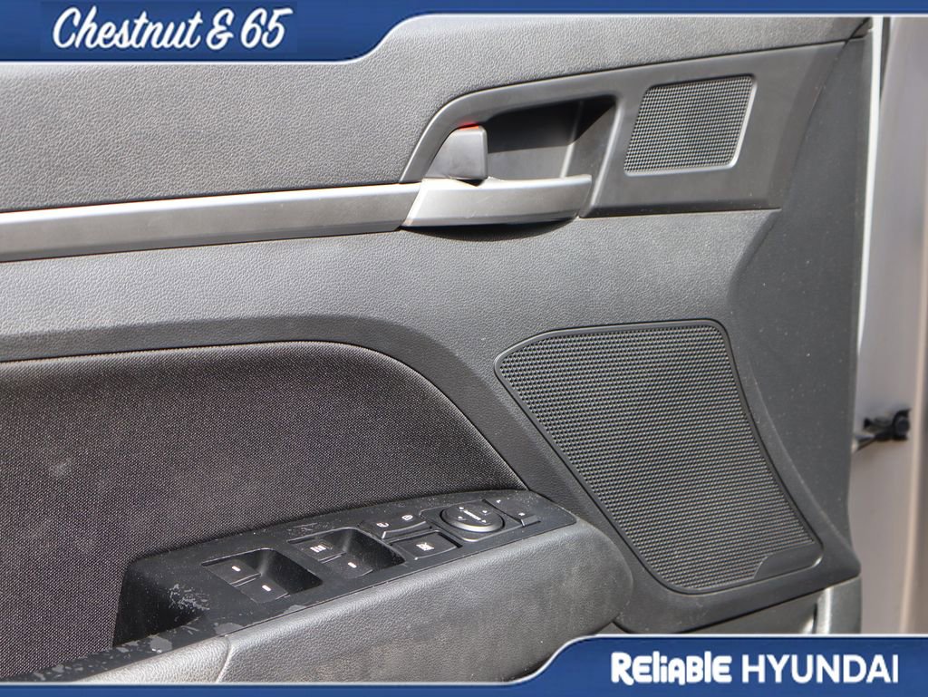 Used 2019 Hyundai Elantra SEL w/ Cargo Package image 22