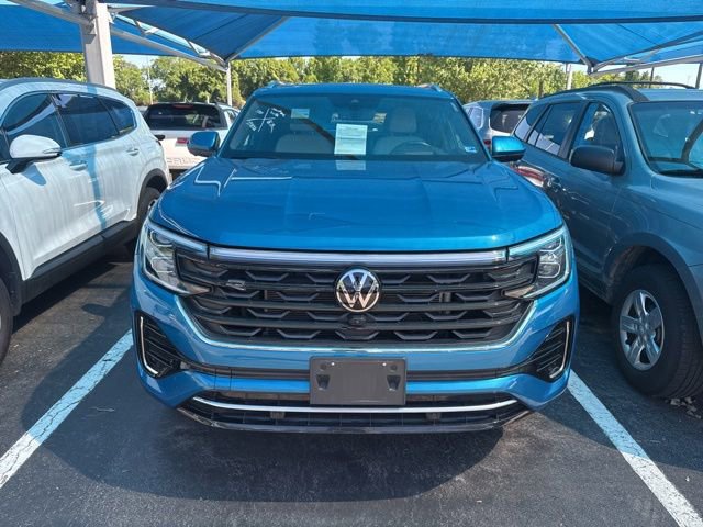 Used 2024 Volkswagen Atlas Cross Sport SEL Premium R-Line AWD/4WD image 3