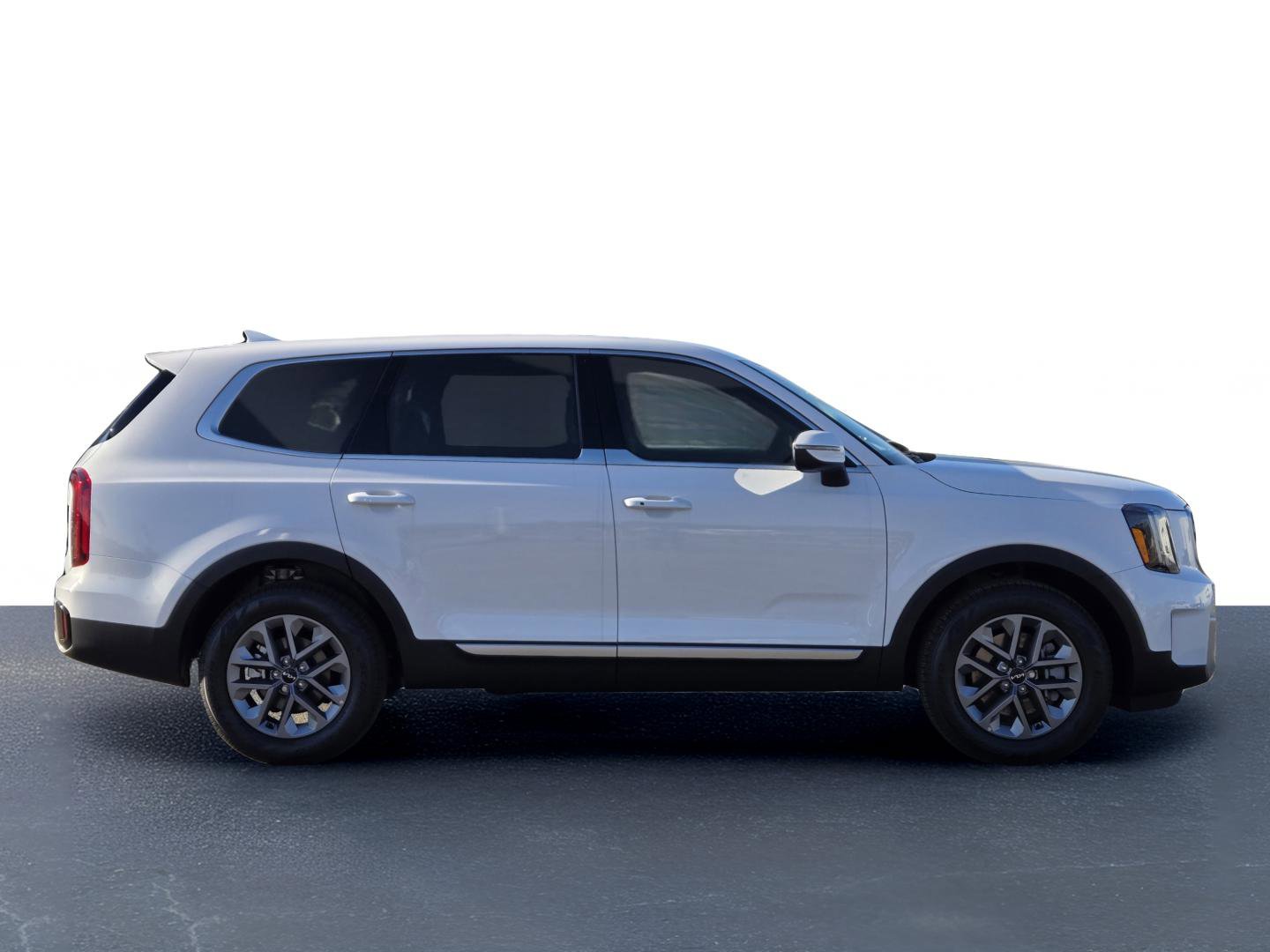 New 2025 Kia Telluride LX FWD image 6