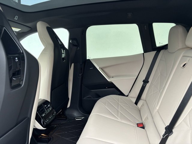 New 2026 BMW iX xDrive45 w/ Premium Package image 10