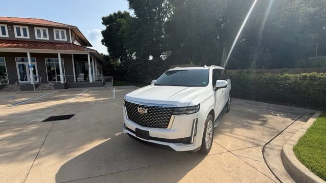 Used 2023 Cadillac Escalade ESV Premium Luxury AWD/4WD image 8