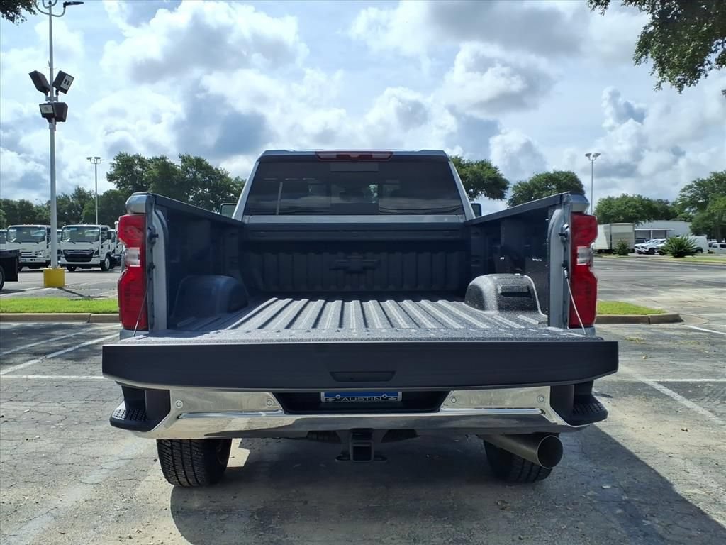 New 2026 Chevrolet Silverado 2500 LT w/ Safety Package AWD/4WD image 12