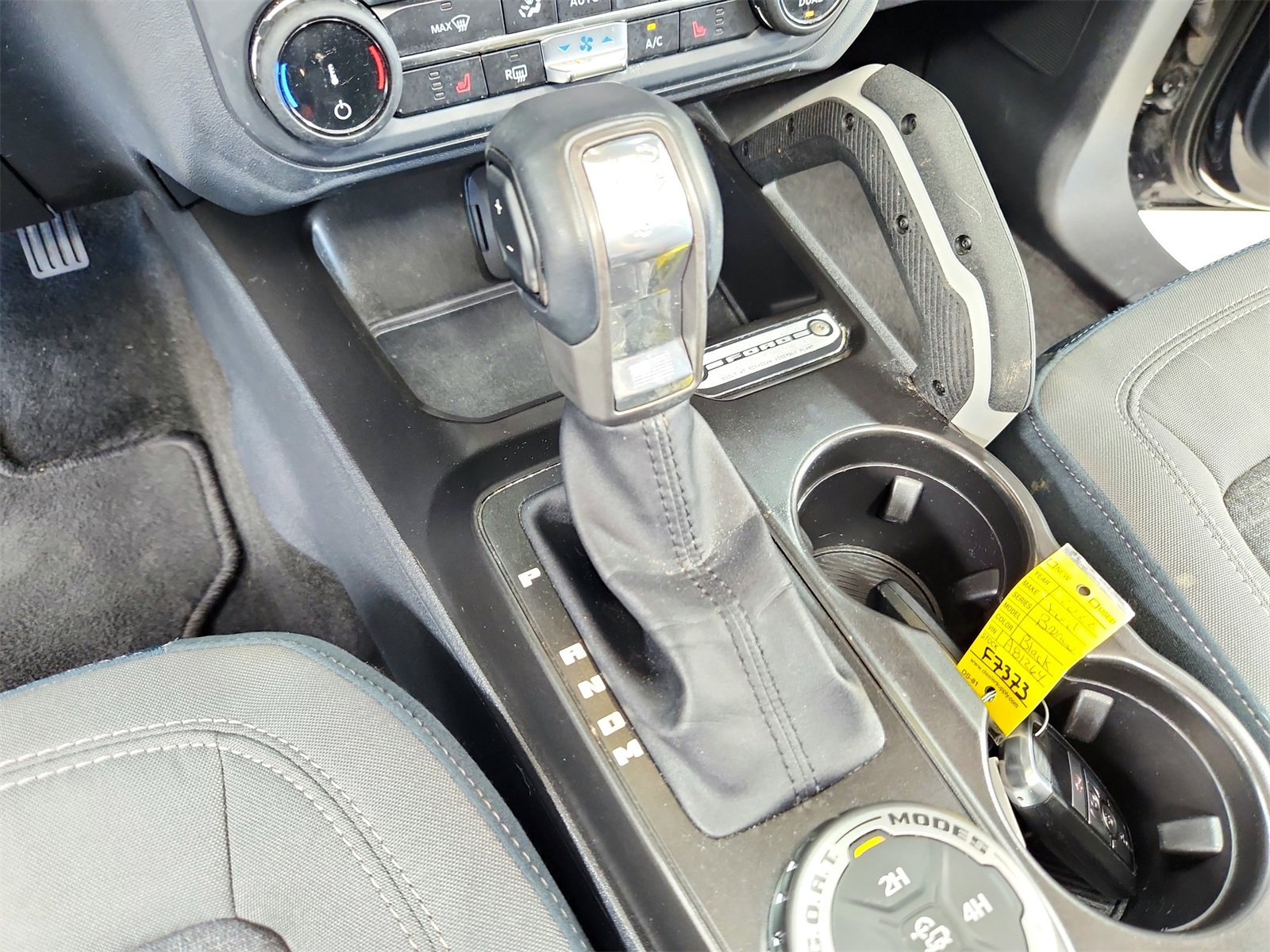 Used 2022 Ford Bronco Outer Banks image 23