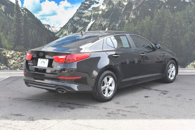 Used 2015 Kia Optima LX image 3