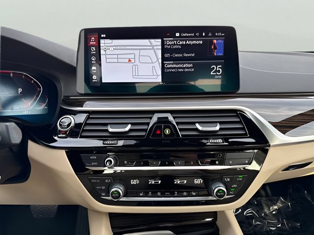 Certified 2023 BMW 530i xDrive w/ Premium Package AWD/4WD image 18