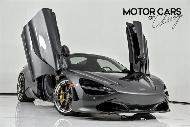 Used 2022 McLaren 720S Spider RWD image 1