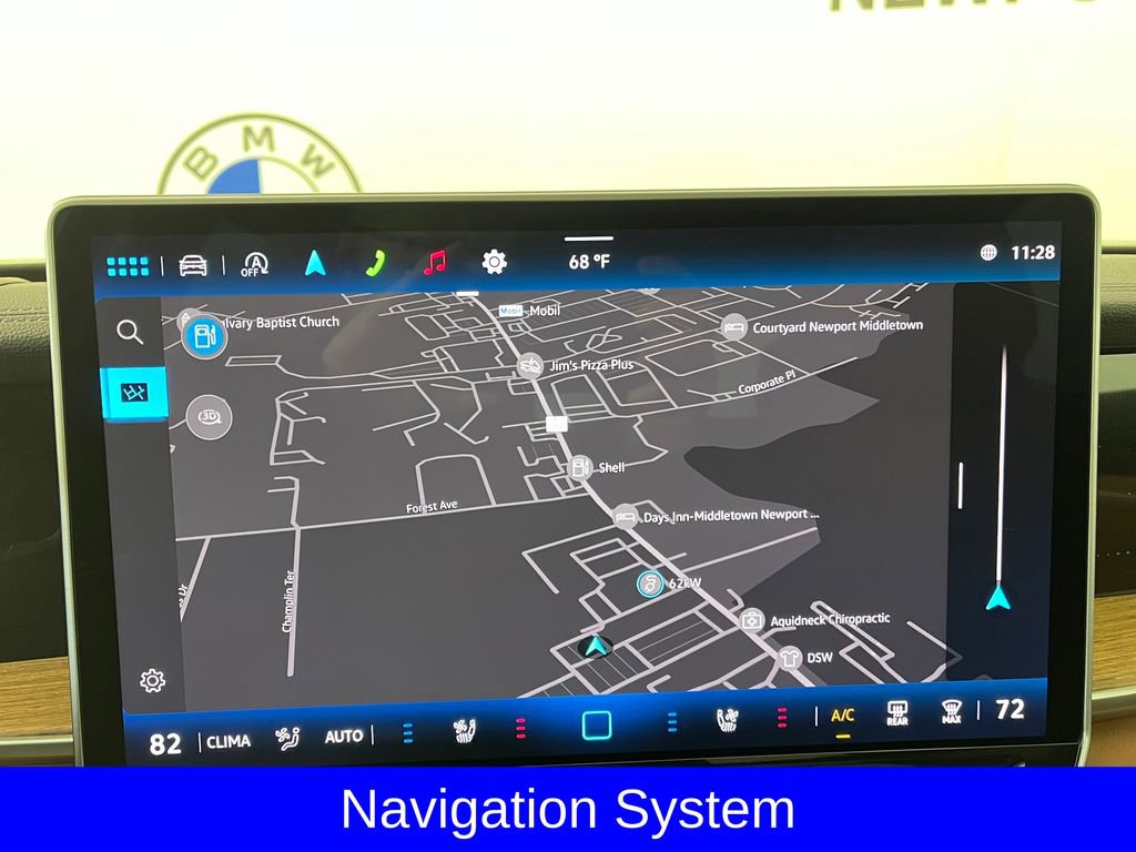 Used 2025 Volkswagen Tiguan SEL R-Line image 5