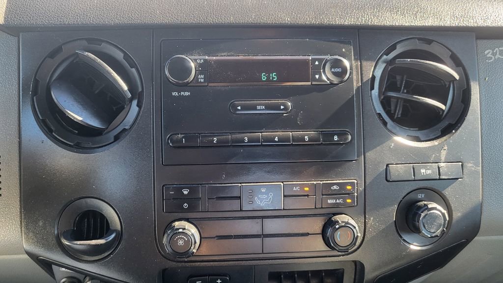 Used 2016 Ford F350 XL image 27