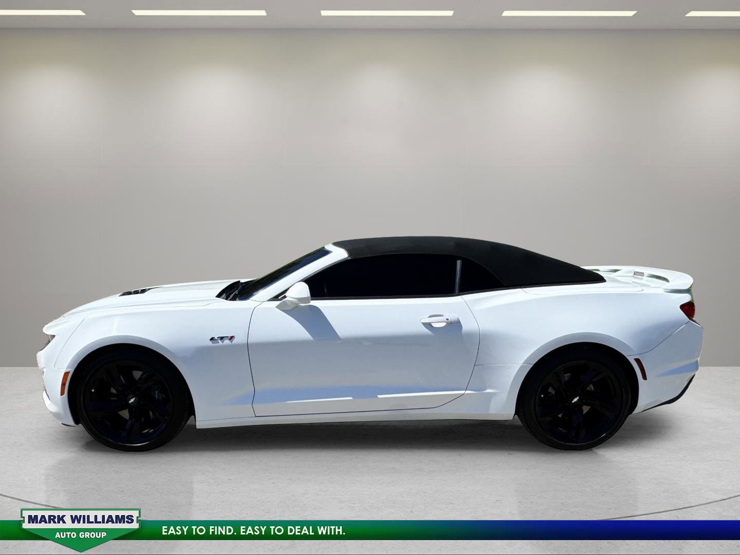 Used 2021 Chevrolet Camaro LT RWD image 6