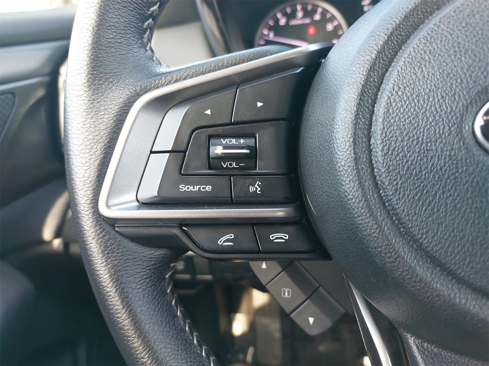 Used 2020 Subaru Outback Premium image 17