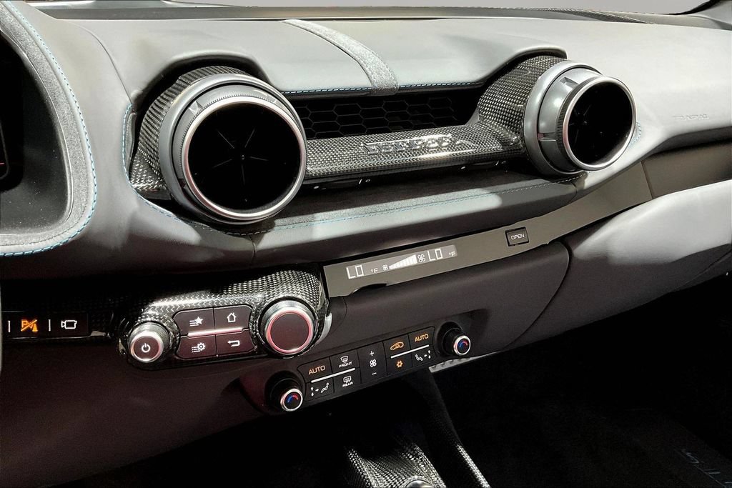 Used 2023 Ferrari 812 GTS RWD image 10