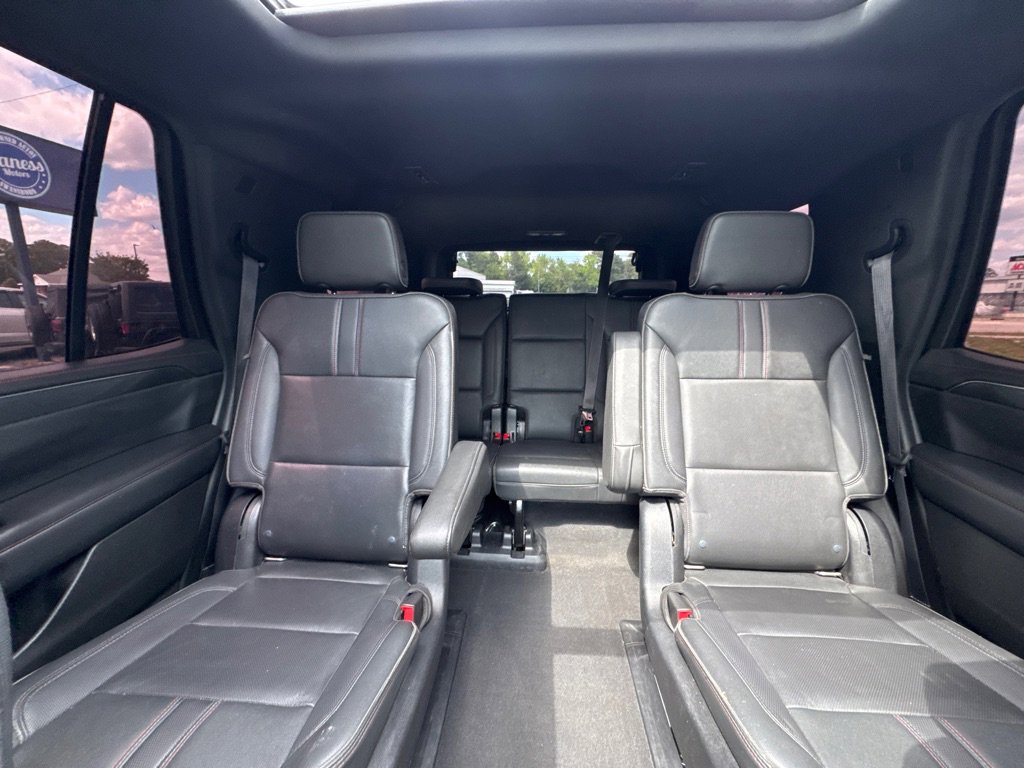 Used 2022 Chevrolet Tahoe RST w/ Luxury Package image 17