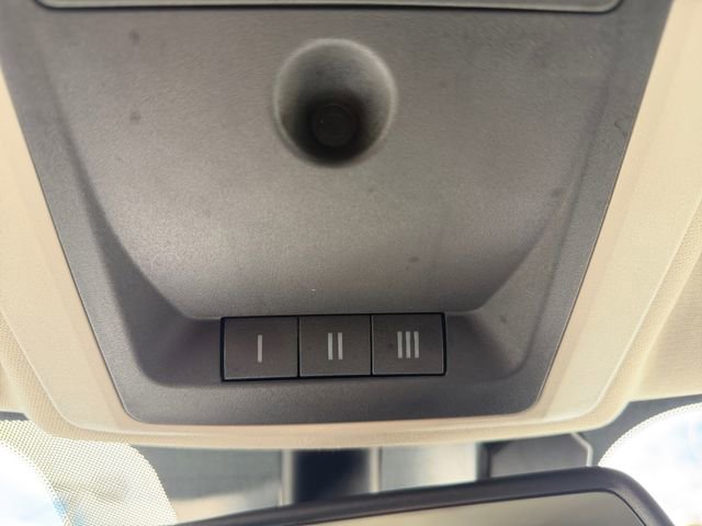 Used 2017 RAM 1500 Classic SLT w/ SLT Plus D←cor Group image 30