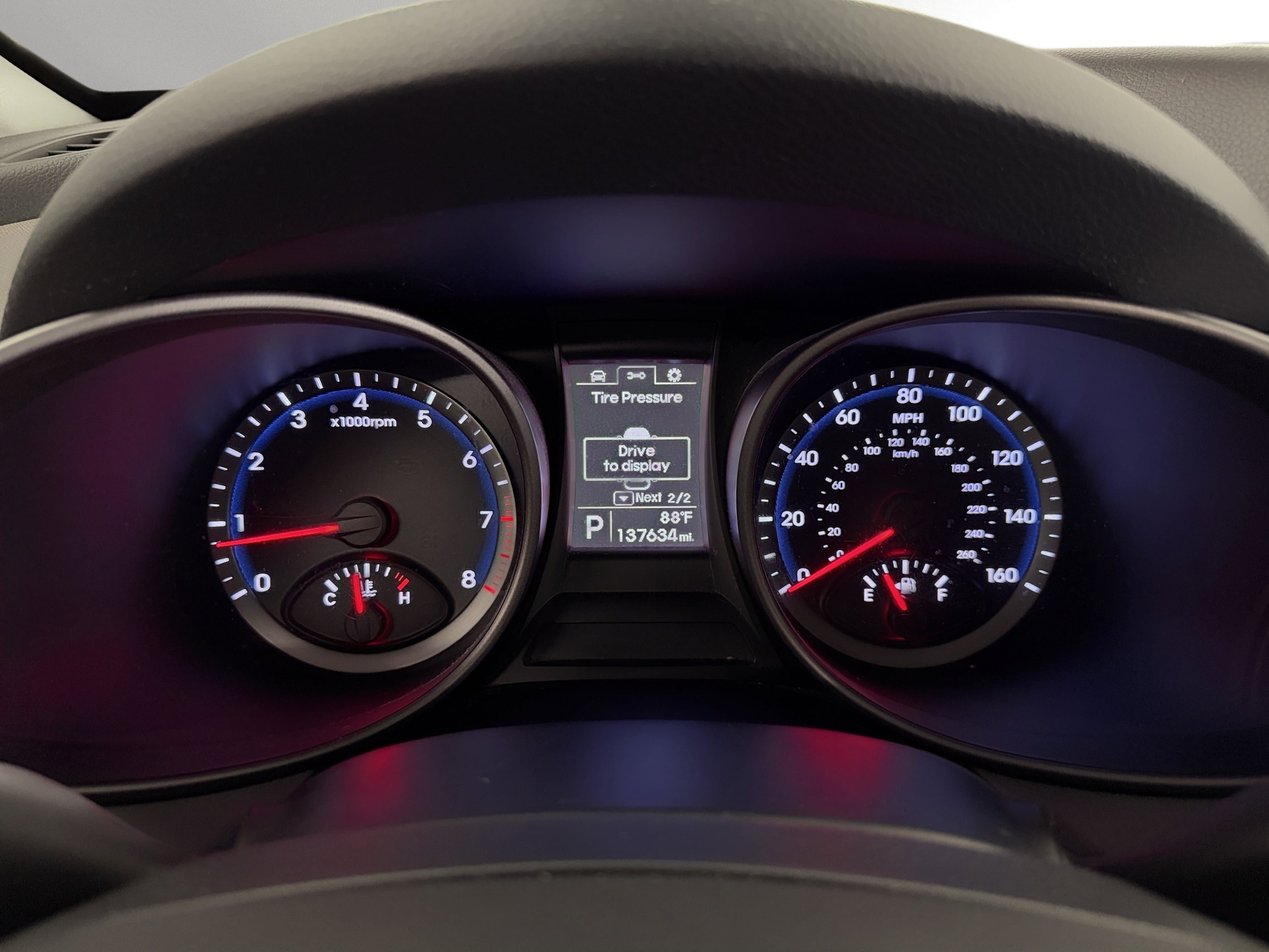 Used 2016 Hyundai Santa Fe Sport FWD image 25