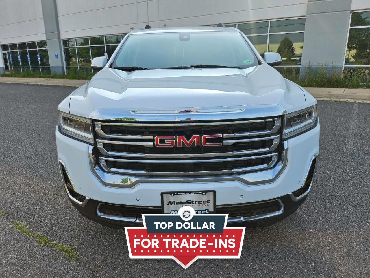 Used 2022 GMC Acadia SLT w/ LPO, Floor Liner Package image 8