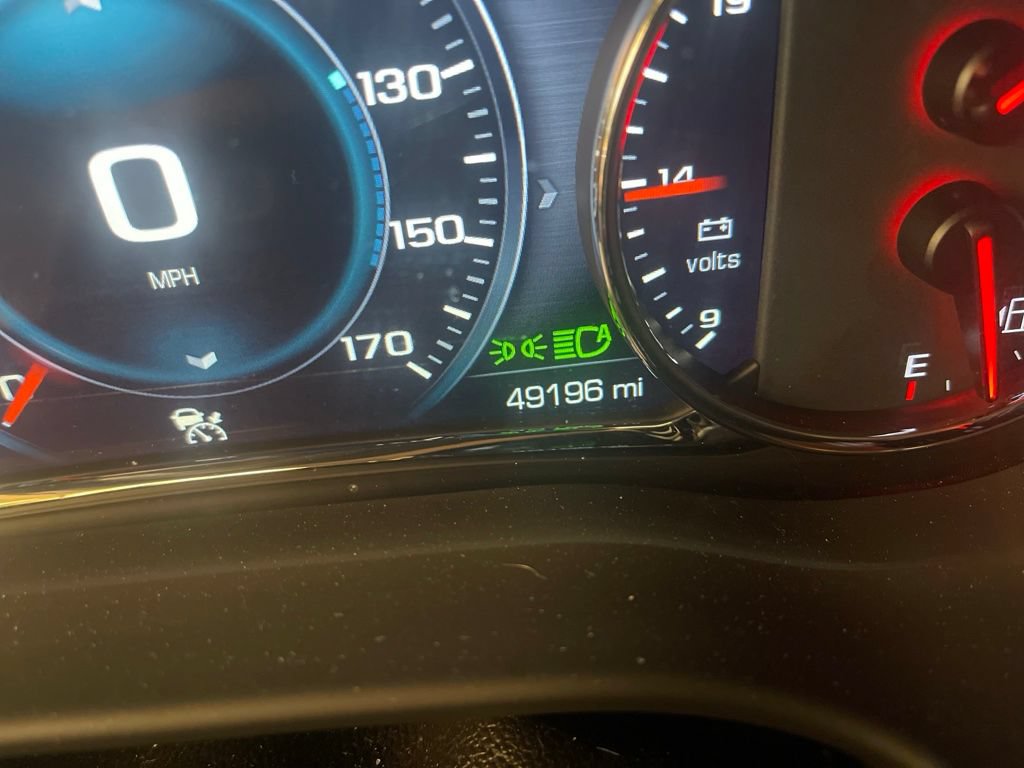 Used 2019 GMC Acadia Denali w/ Technology Package FWD image 14