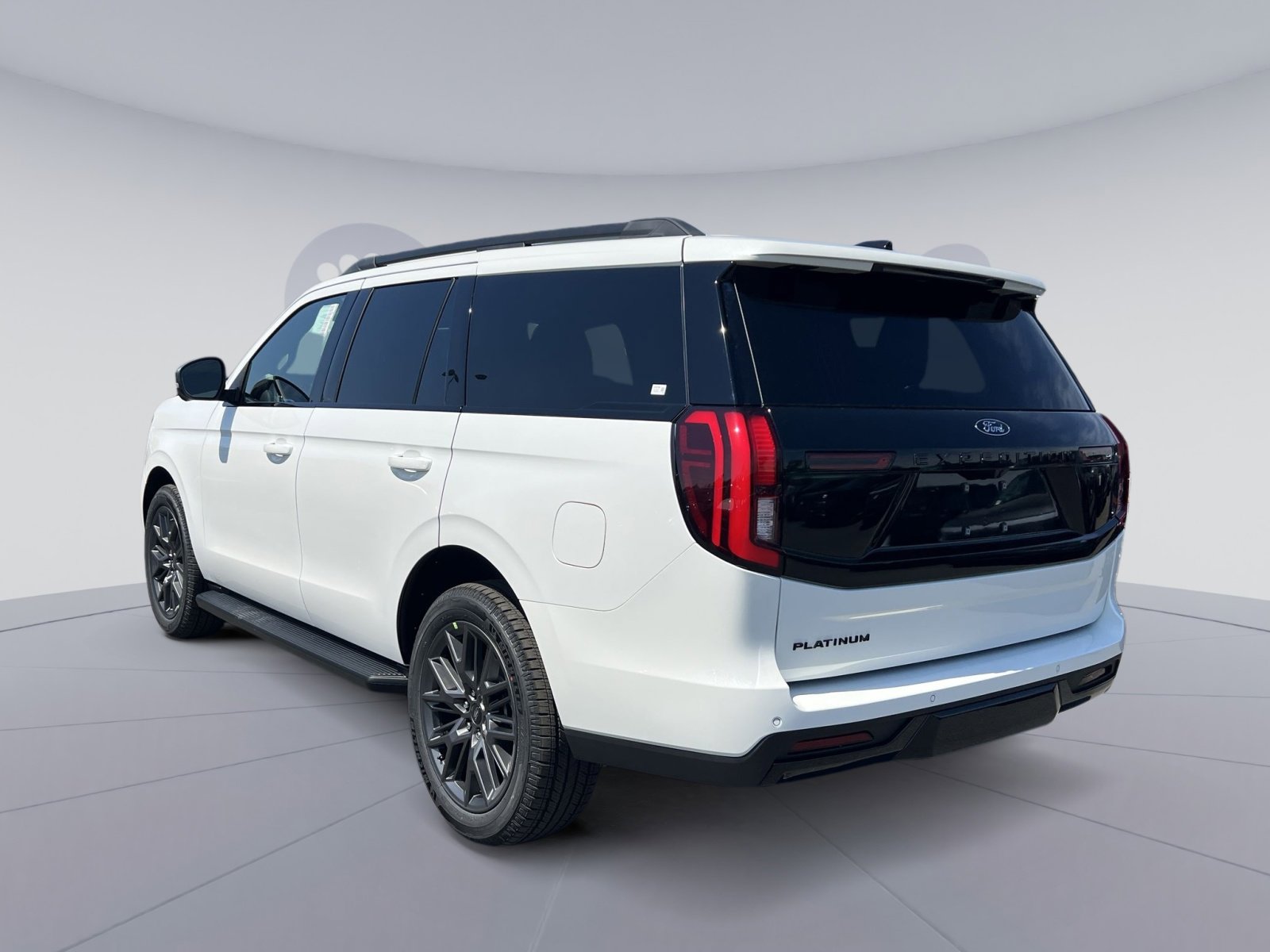 New 2026 Ford Expedition Platinum image 8