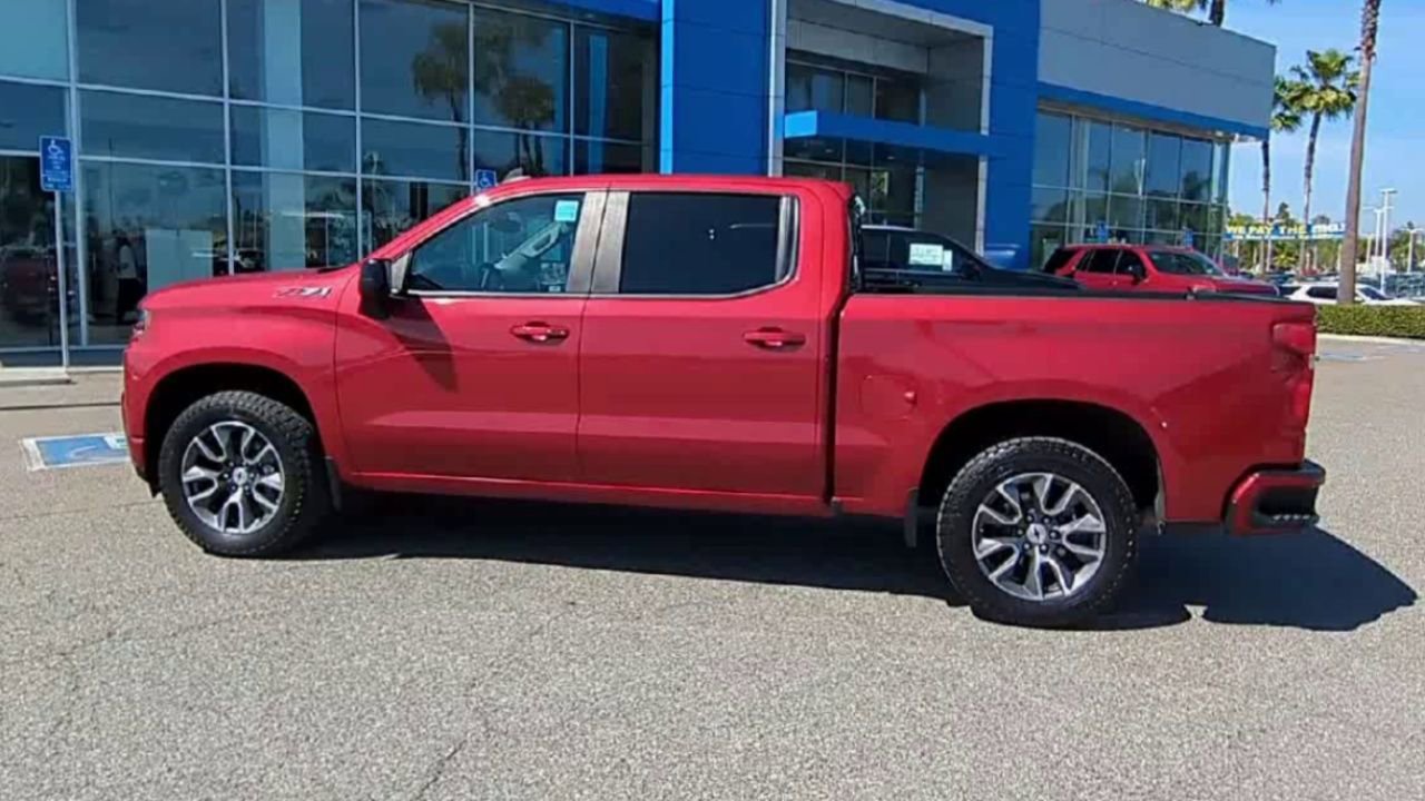 Used 2022 Chevrolet Silverado 1500 RST w/ All Star Edition Plus AWD/4WD image 5