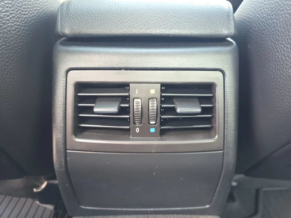 Used 2011 BMW 328i Sedan RWD image 38
