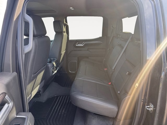 Used 2022 Chevrolet Silverado 1500 LTZ w/ LTZ Premium Package image 13