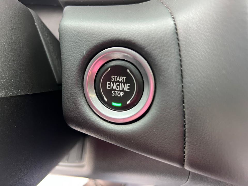 Certified 2023 Chevrolet Tahoe High Country AWD/4WD image 20